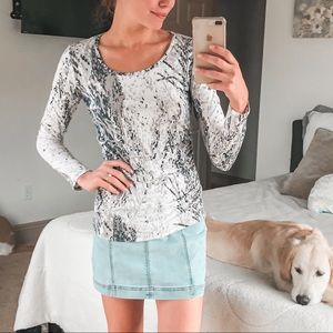 ANN TAYLOR LONG SLEEVE TOP SMALL